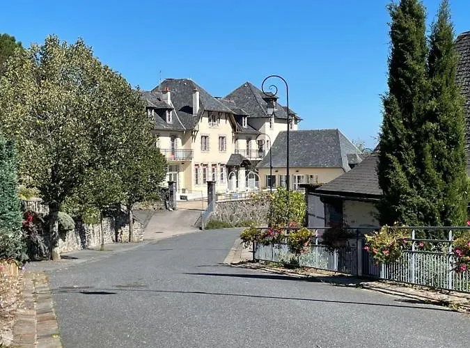 De Sejour 2 Gammes Ξενοδοχείο *